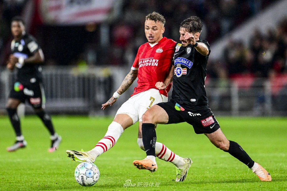 二次触球 二次触球