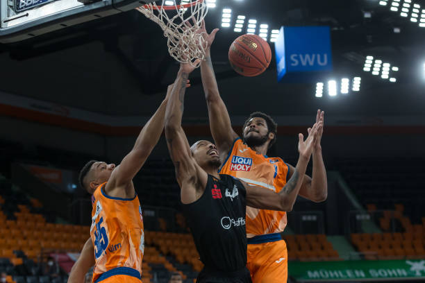 据多方消息 据多方消息