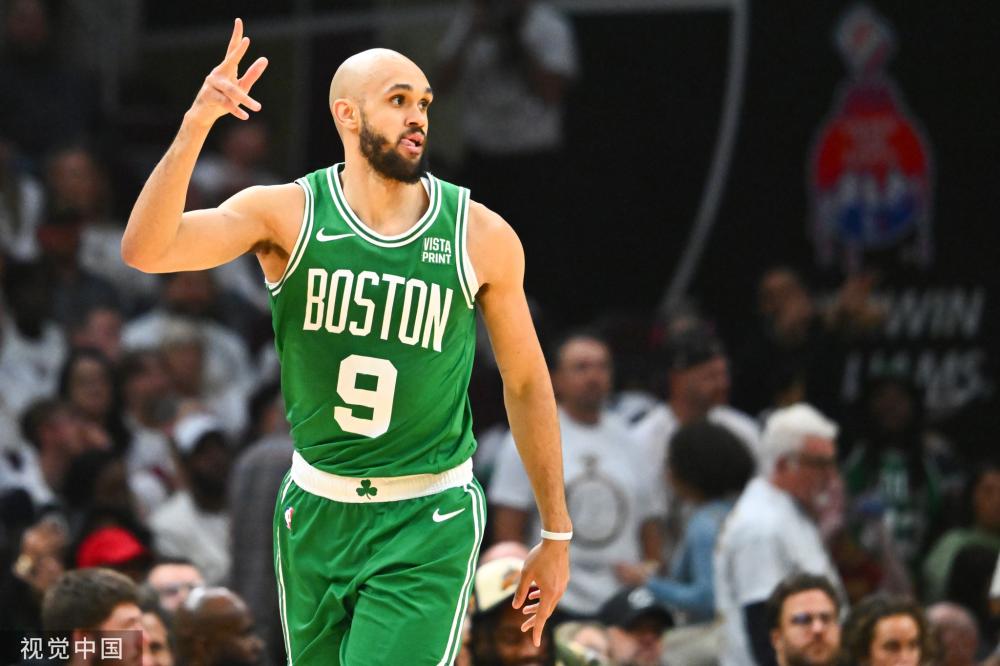 足球的竞技 足球的竞技