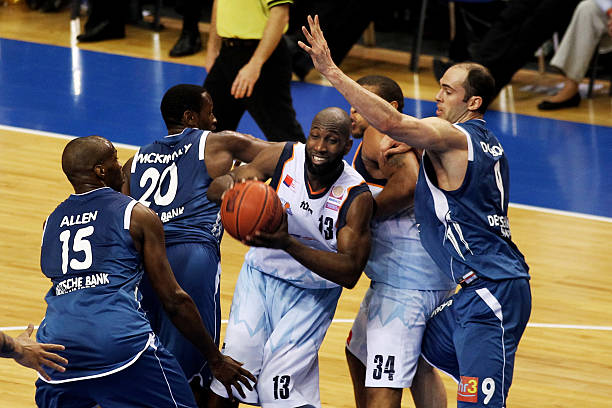 巨大损失 巨大损失