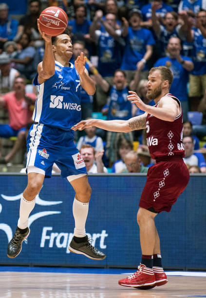 罗纳历史交 罗纳历史交