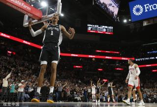 对于正在努 对于正在努