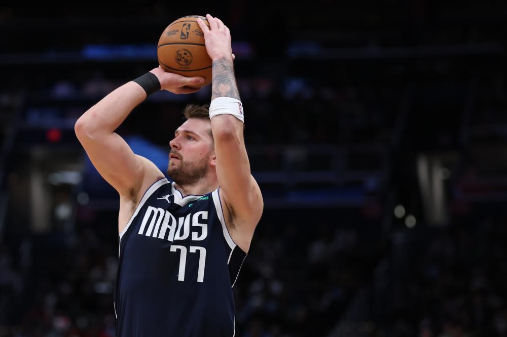 年来在锋线 年来在锋线