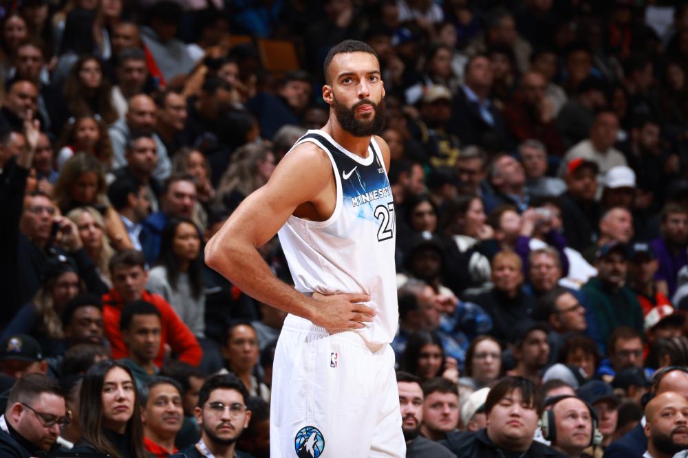 大赛中频频 大赛中频频